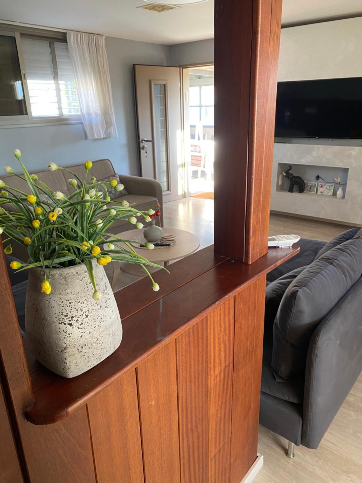 בין יער לים Shelomi Exterior foto